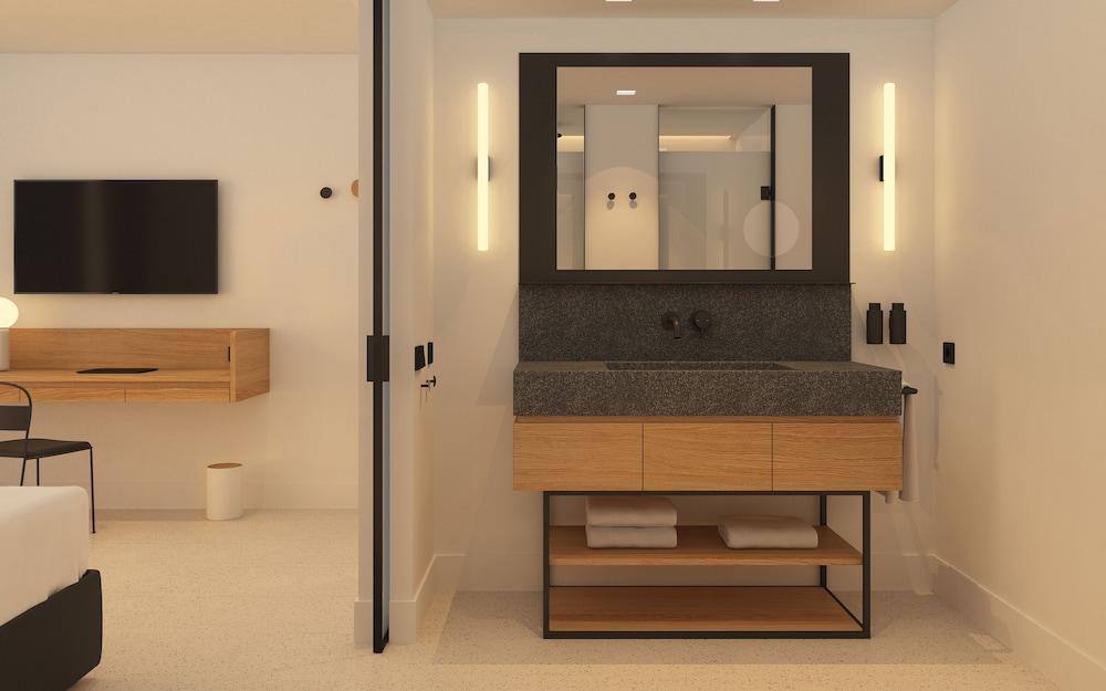 Hotell Hm Blanc 4*